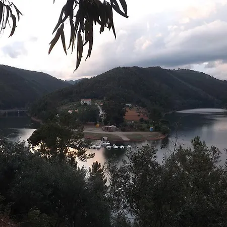Casa Do Rio * Figueiro Dos Vinhos